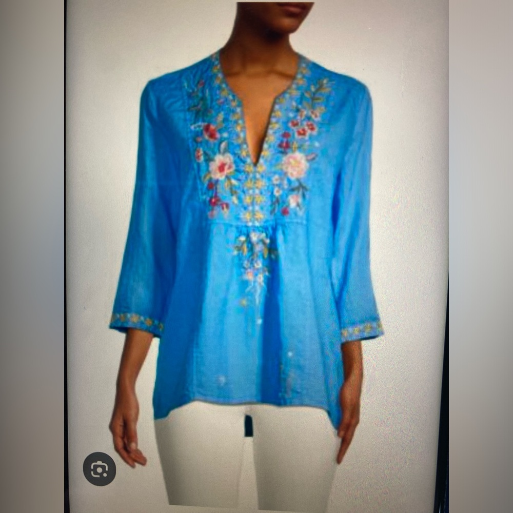 💰CLEARING MY CLOSET SALE💰 Johnny Was Embroidered High Low Tunic Top - Picture 15 of 15